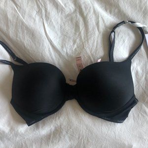 Victoria's Secret Bombshell T-Shirt Collection Bra (NWT)